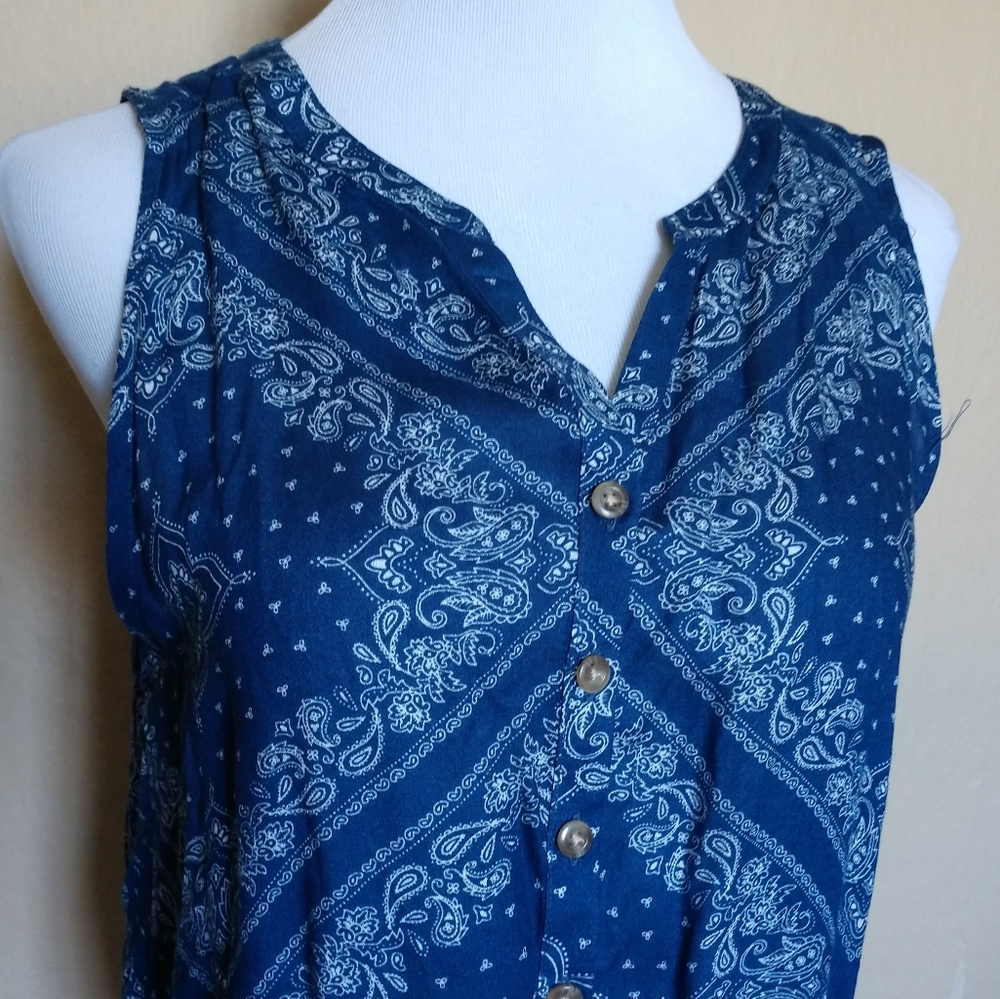 Blue Paisley Sleeveless Top - Picture 1 of 5